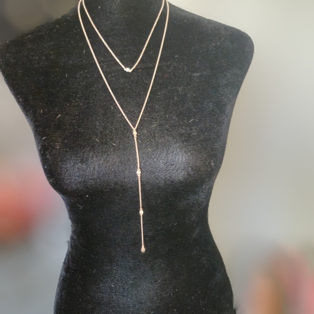 Chic Gold Layered Necklace